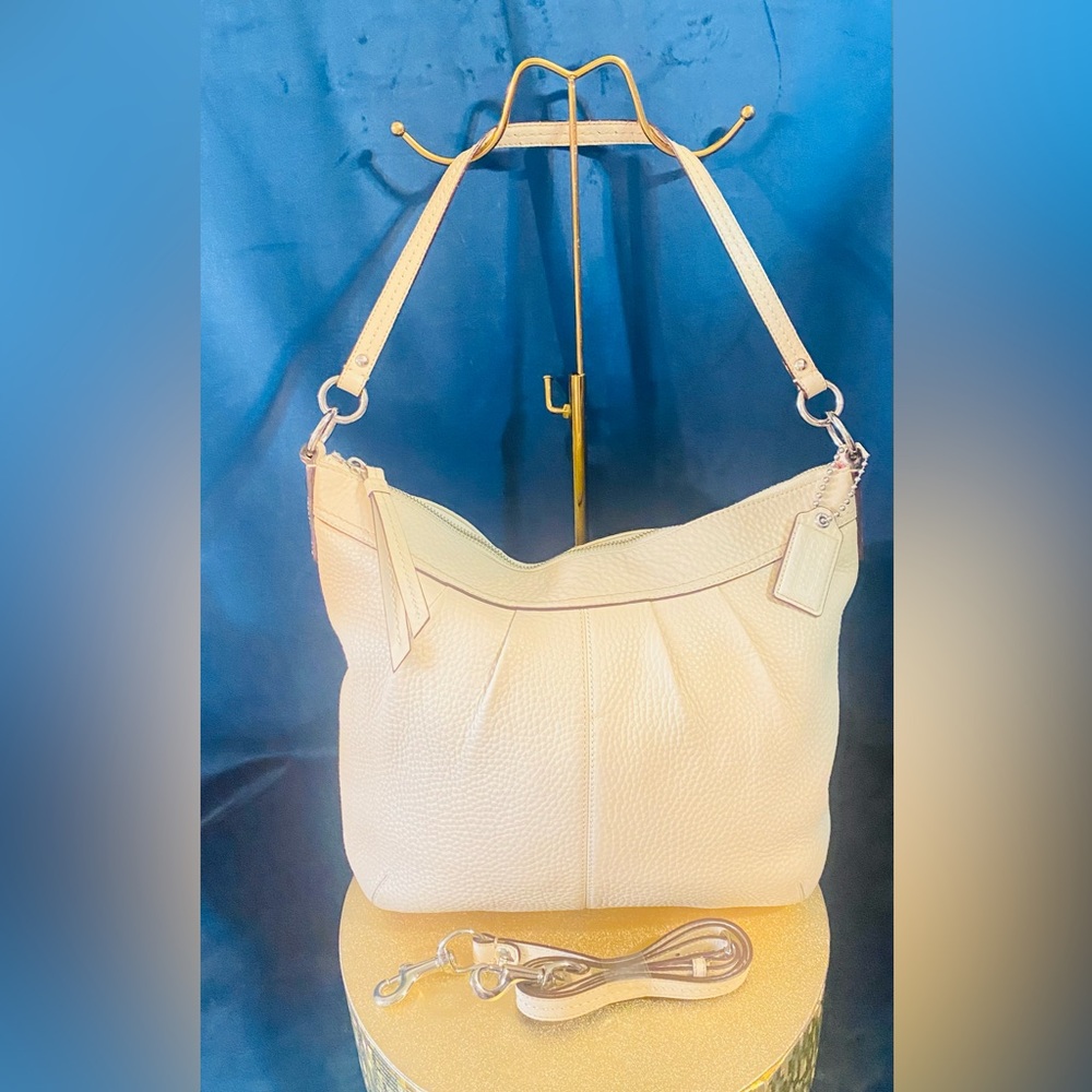 COACH  Soho  Crescent Pleated Bone White Pebbled Genuine Leather